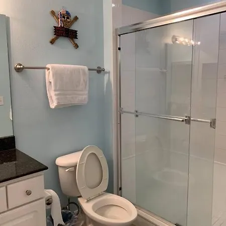 Gulf Coast Gold Private Condo - 2Bed, 2Bath, Sleep 6, Across Street From Beach, Balcony Views Of Sunsets, Beach & Gulf, Pool, Gym St. Pete Beach Exterior foto