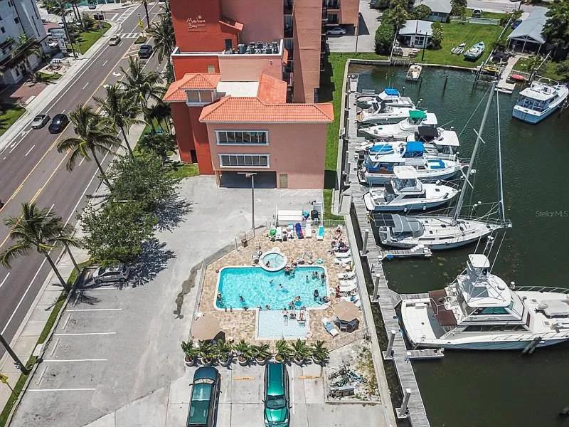Gulf Coast Gold Private - 2bed, 2bath, Sleep 6, Across Street From Beach, Balcony Views Of Sunsets, & Gulf, Pool, Gym Apartamento *