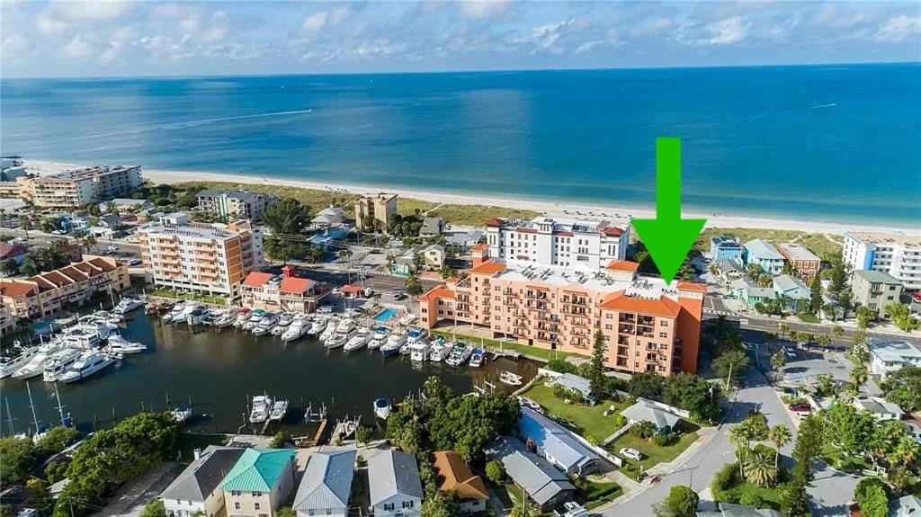 Gulf Coast Gold Private - 2bed, 2bath, Sleep 6, Across Street From Beach, Balcony Views Of Sunsets, & Gulf, Pool, Gym Apartamento *